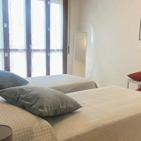 Apartment In Ippogrifo Padova